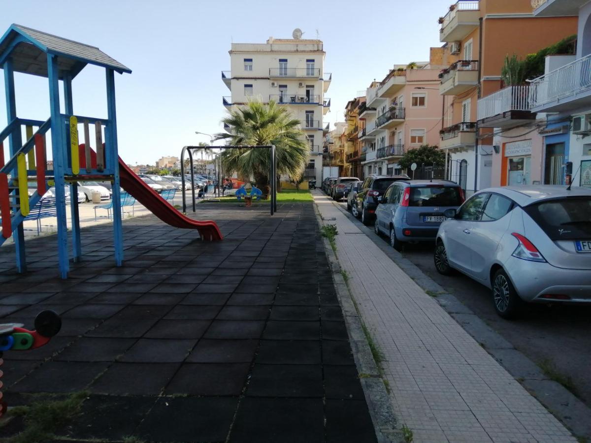 Marvin'S Home Giardini Naxos Bagian luar foto